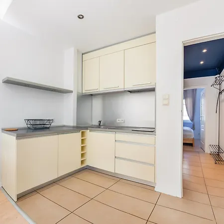 Majkowskiego, Sun & Snow *