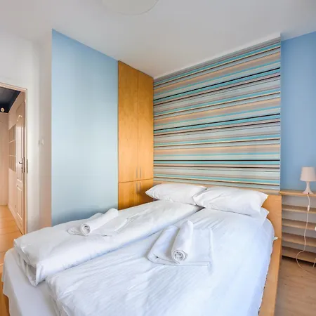 Majkowskiego, Sun & Snow * Sopot