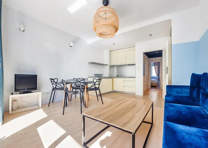 Majkowskiego, Sun & Snow Daire